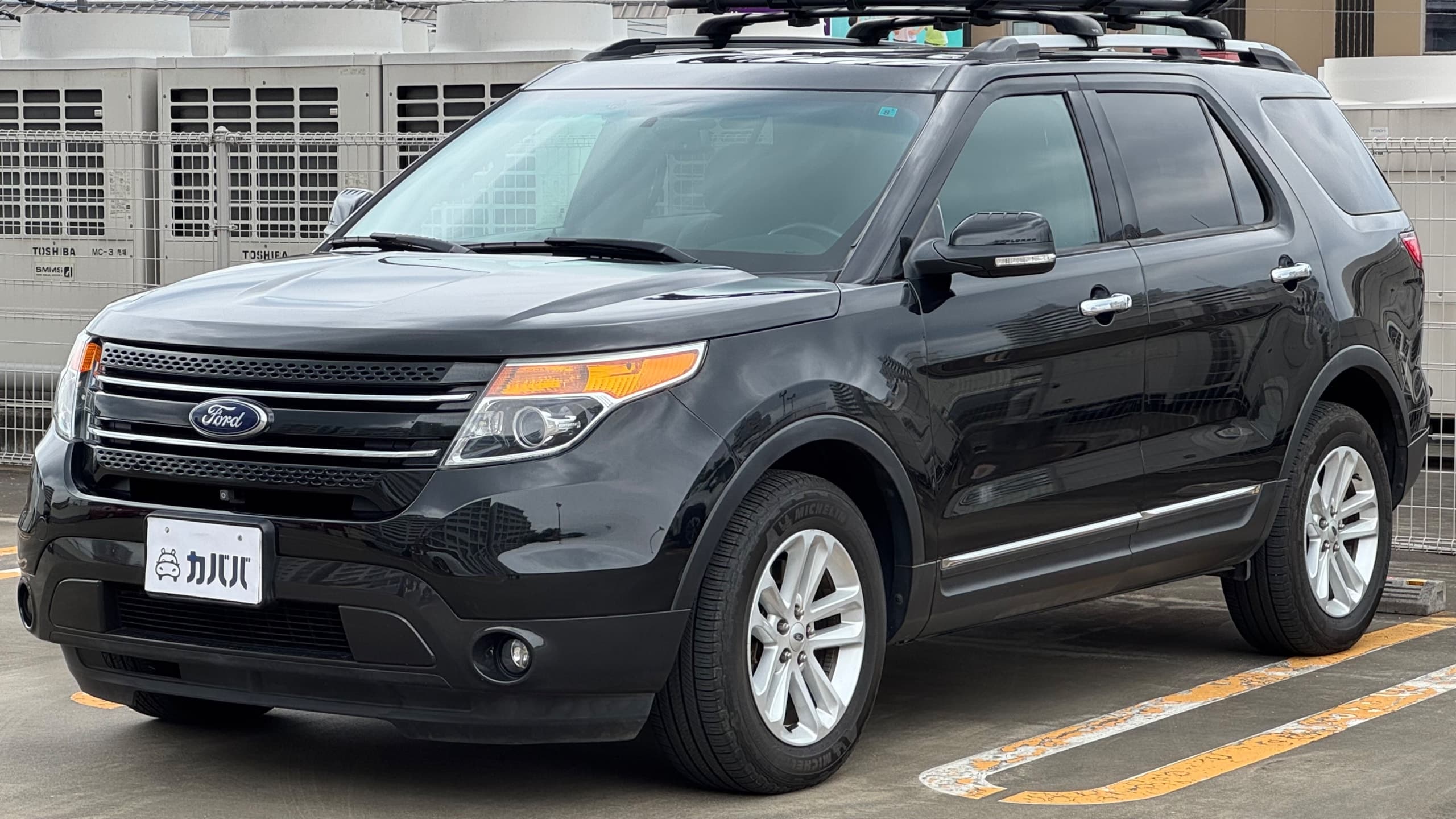 XLT エクスクルーシブ 4WD